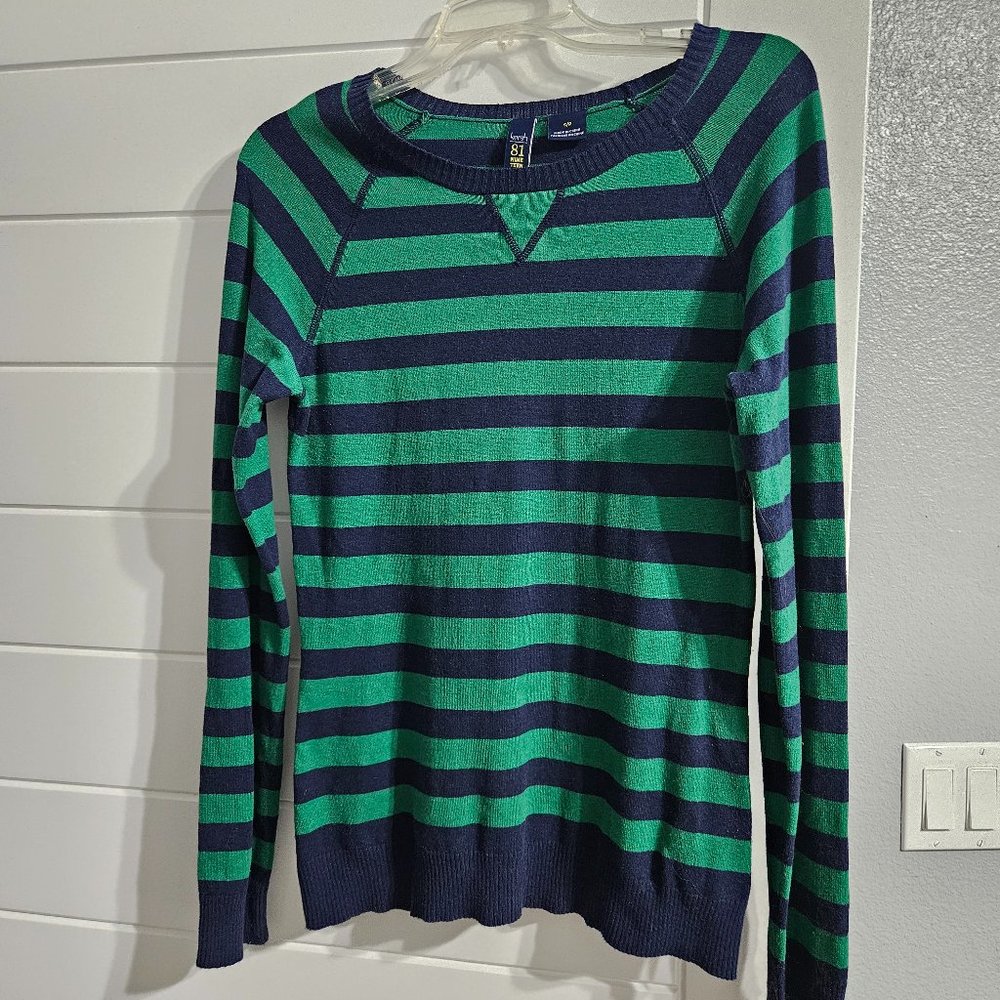 Kersh 81 Nine Teen Women's Petite Small Green w/Navy Blue Striped Sweater